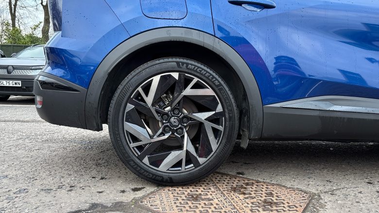 Renault Symbioz 1.6 E-Tech FHEV 145 Iconic Esprit Alpine 5dr Auto Hybrid Estate